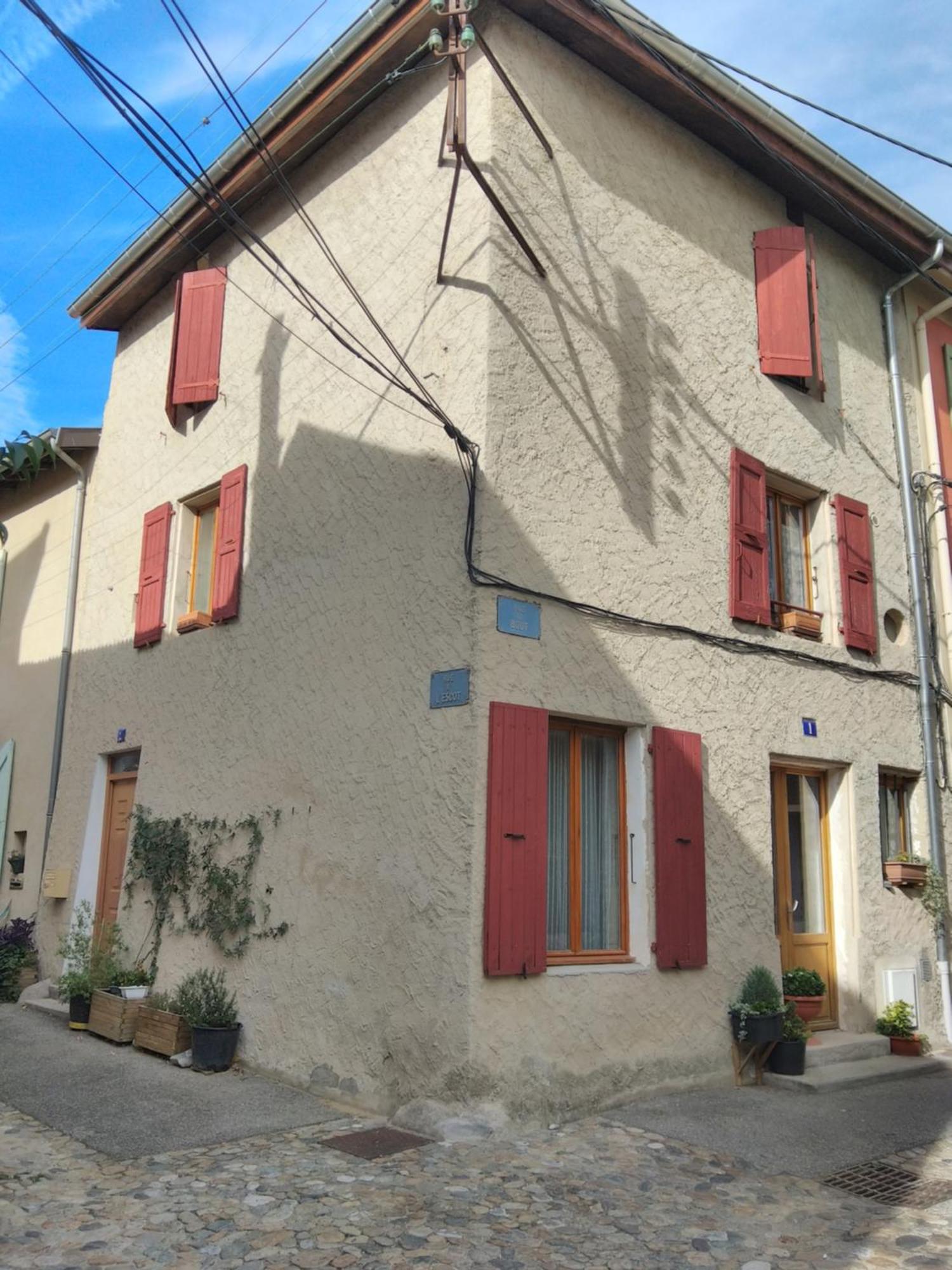 Apartment Romans-sur-isere, Maison De Rue En Centre Ancien